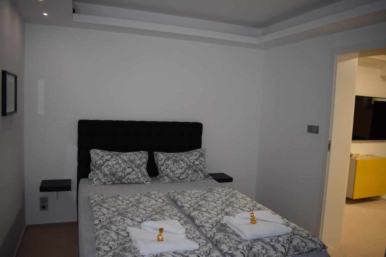 Grand Harrachov Pension V Centru Екстер'єр фото