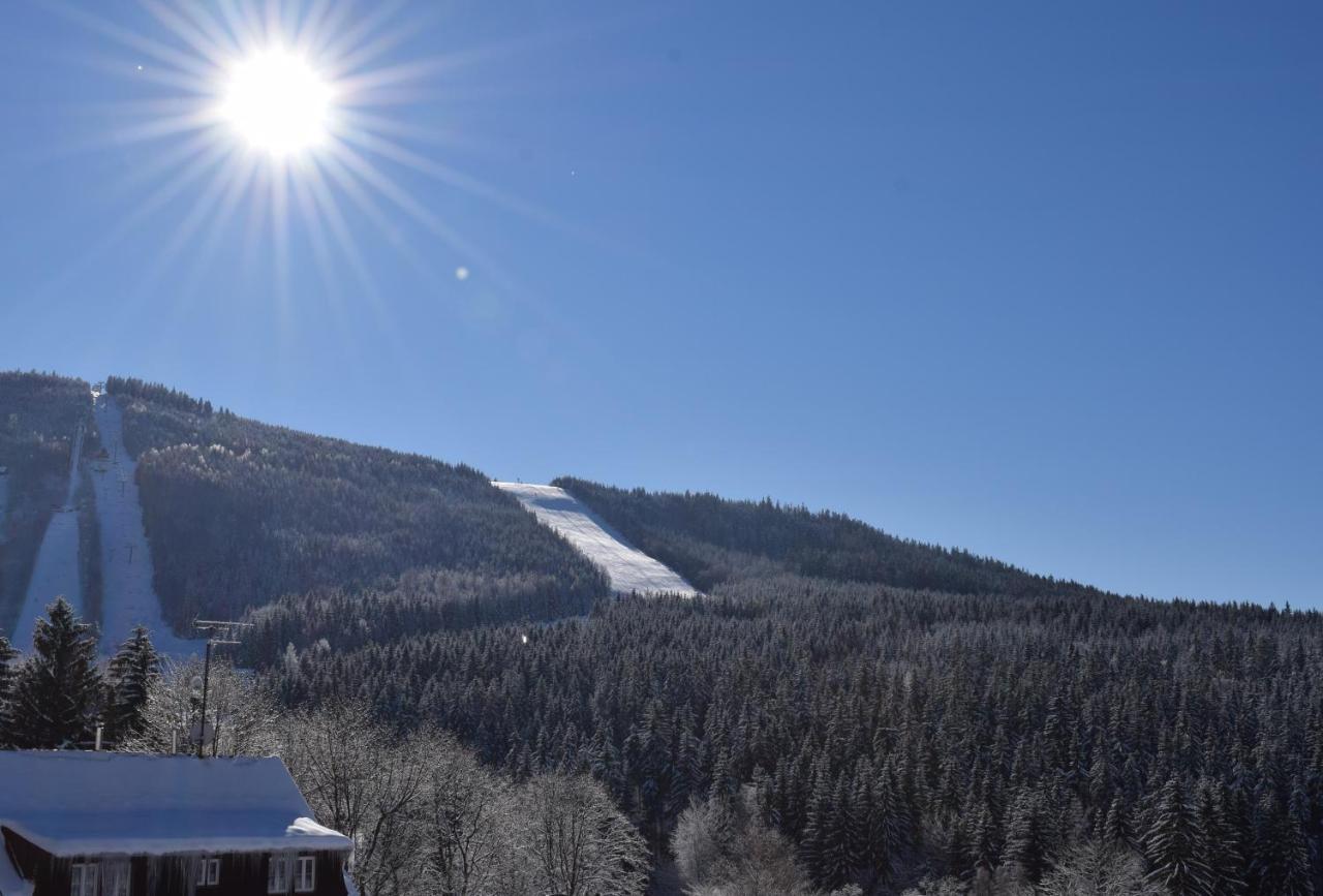 Grand Harrachov Pension V Centru Екстер'єр фото