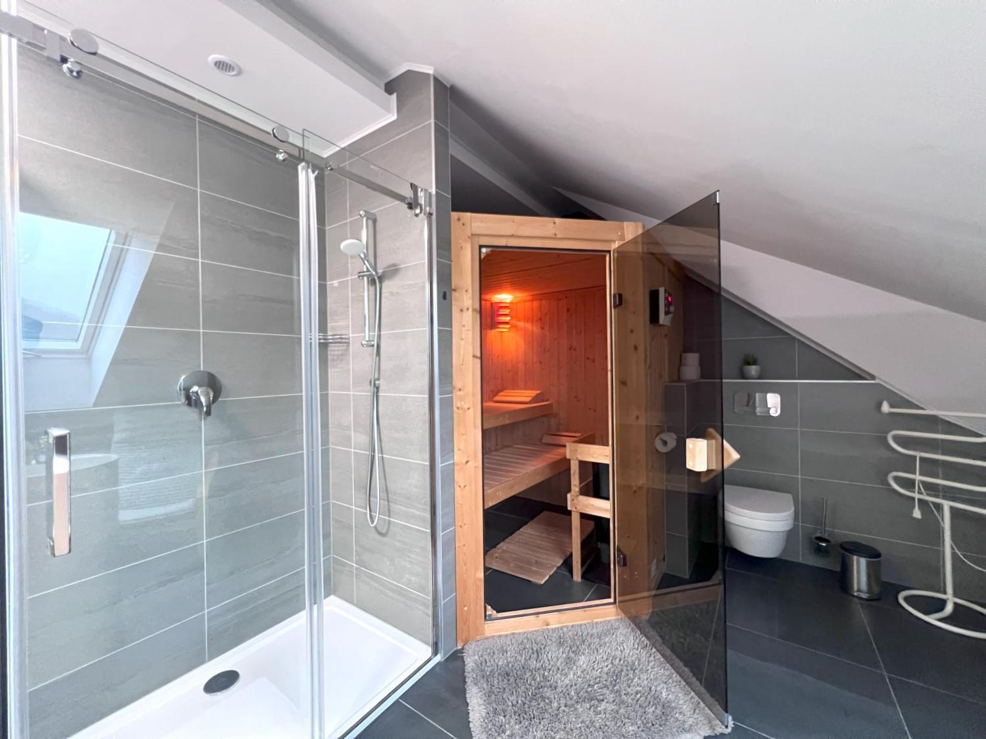 Grand Harrachov Pension V Centru Екстер'єр фото